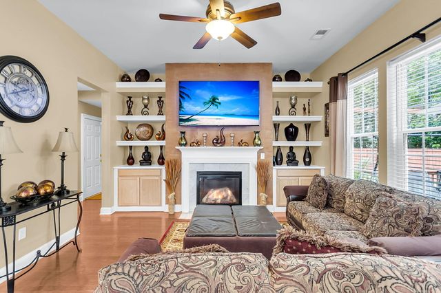 5434 Rising Tide, North Charleston, SC 29420