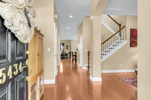 5434 Rising Tide, North Charleston, SC 29420