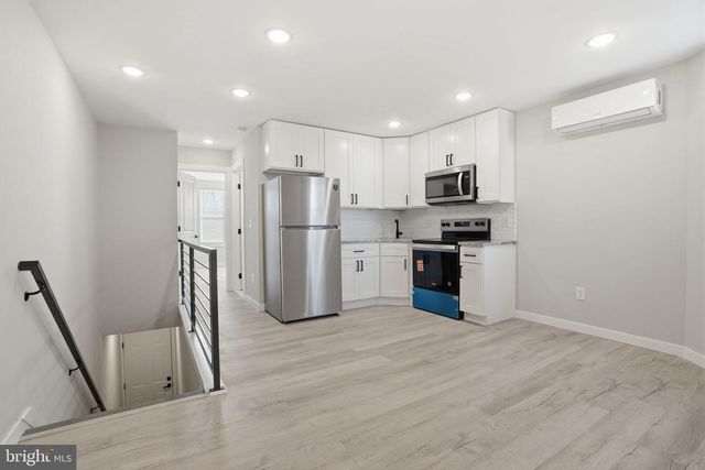 6157 WALNUT ST, Philadelphia, PA 19139