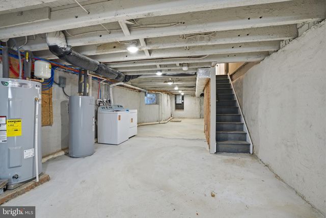 6157 WALNUT ST, Philadelphia, PA 19139