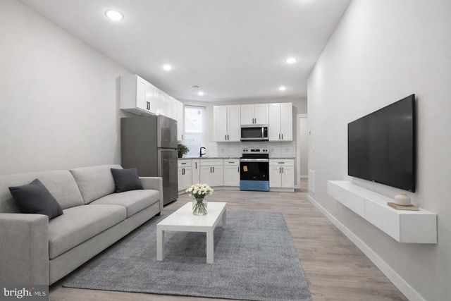 6157 WALNUT ST, Philadelphia, PA 19139