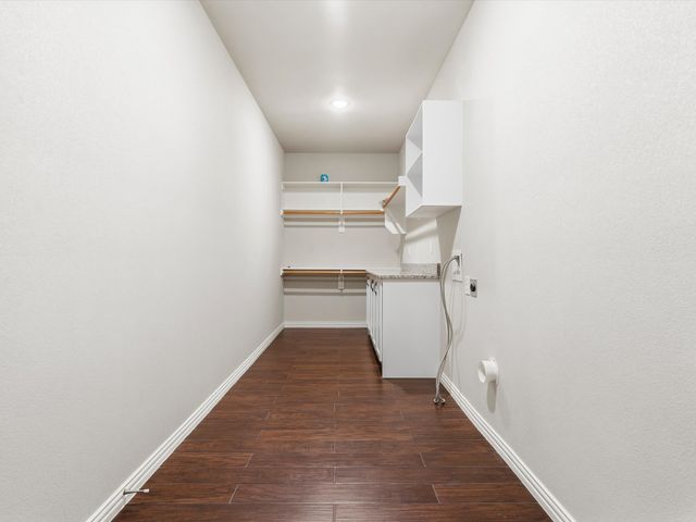 1310 Yale Street, River Oaks, TX 76114