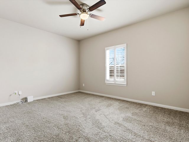 1310 Yale Street, River Oaks, TX 76114