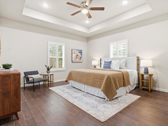 1310 Yale Street, River Oaks, TX 76114