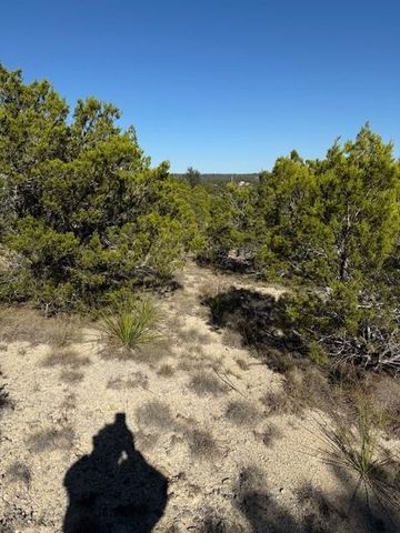 530 Lost Valley RD, Dripping Springs, TX 78620