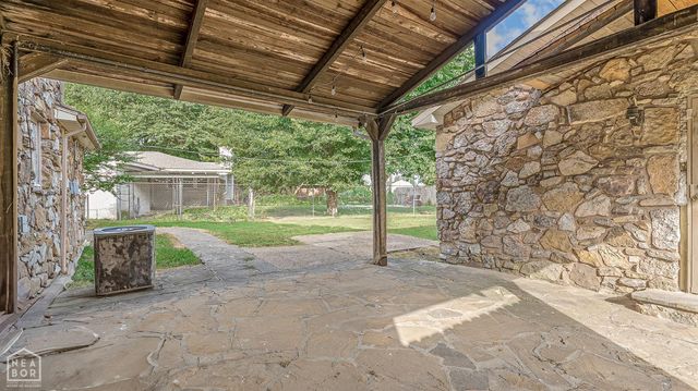 808 Lauderdale Road, Blytheville, AR 72315