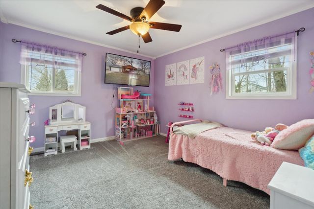 739 Gasper Street, Chesaning, MI 48616