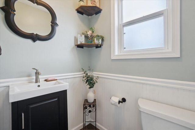 739 Gasper Street, Chesaning, MI 48616