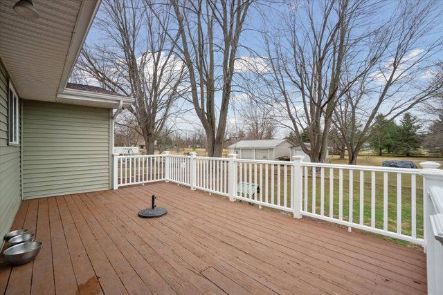 739 Gasper Street, Chesaning, MI 48616