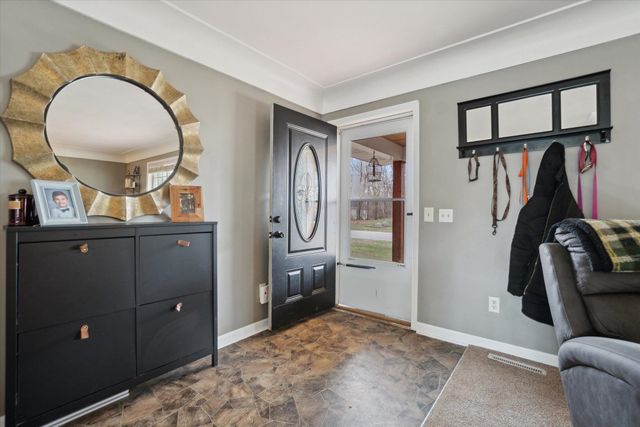 739 Gasper Street, Chesaning, MI 48616