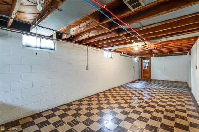 344 Morgan Street, Barberton, OH 44203