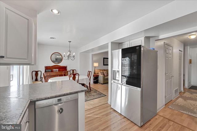 1486 TIMBER CHASE DR, Mechanicsburg, PA 17050