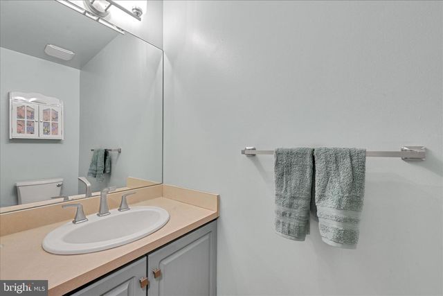 1486 TIMBER CHASE DR, Mechanicsburg, PA 17050