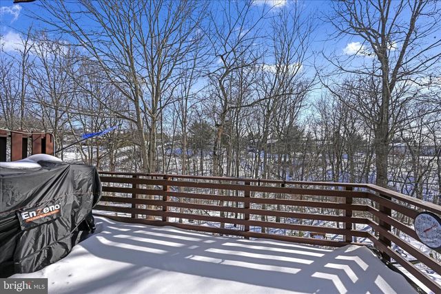 1486 TIMBER CHASE DR, Mechanicsburg, PA 17050