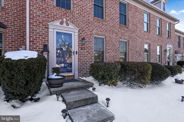 1486 TIMBER CHASE DR, Mechanicsburg, PA 17050