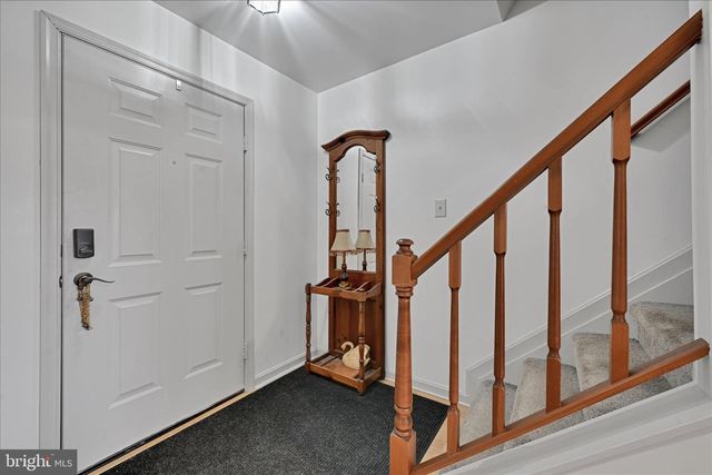 1486 TIMBER CHASE DR, Mechanicsburg, PA 17050