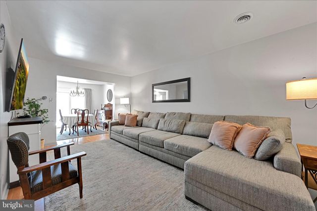 1486 TIMBER CHASE DR, Mechanicsburg, PA 17050