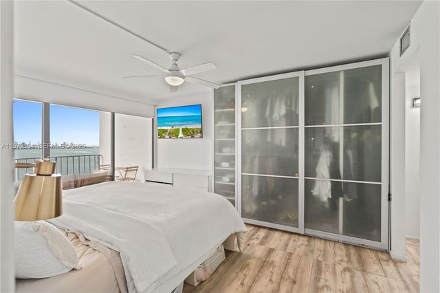 1865 Brickell Ave A2006, Miami, FL 33129