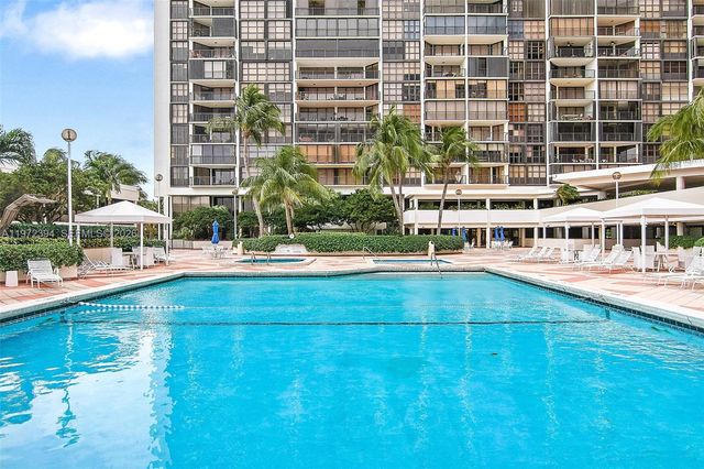 1865 Brickell Ave A2006, Miami, FL 33129