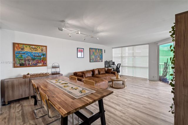 1865 Brickell Ave A2006, Miami, FL 33129