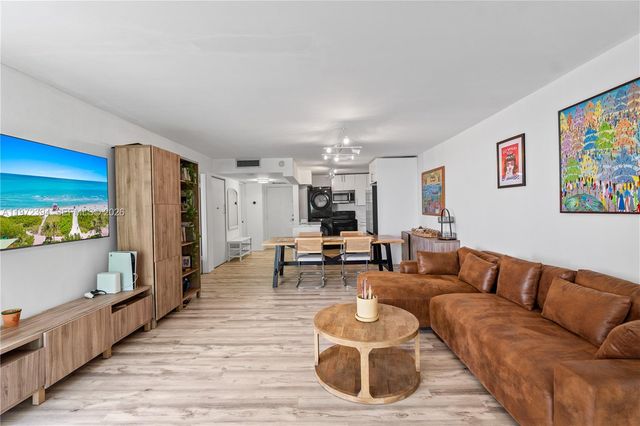 1865 Brickell Ave A2006, Miami, FL 33129