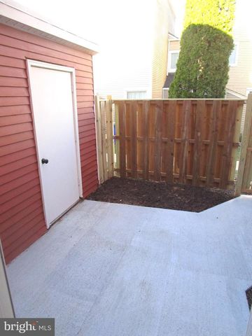 7291-E COACHLIGHT CT, Frederick, MD 21703