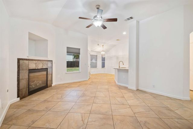 105 Cattail CV, Hutto, TX 78634