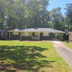 2123 Barbara Lane, Decatur, GA 30032
