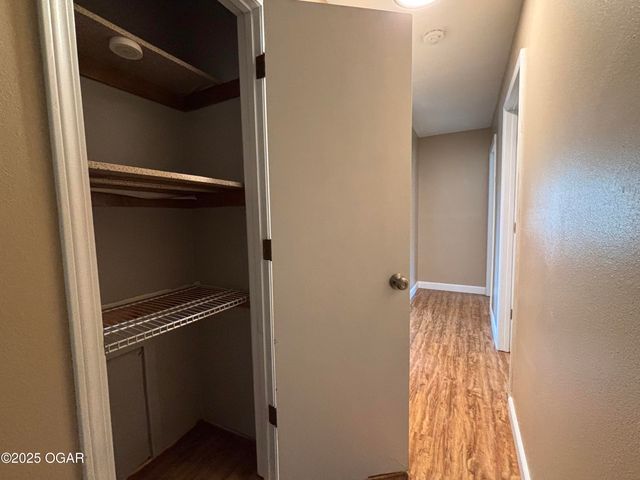 1809 Osage Orange Road, Joplin, MO 64801