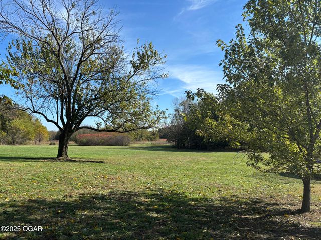 1809 Osage Orange Road, Joplin, MO 64801