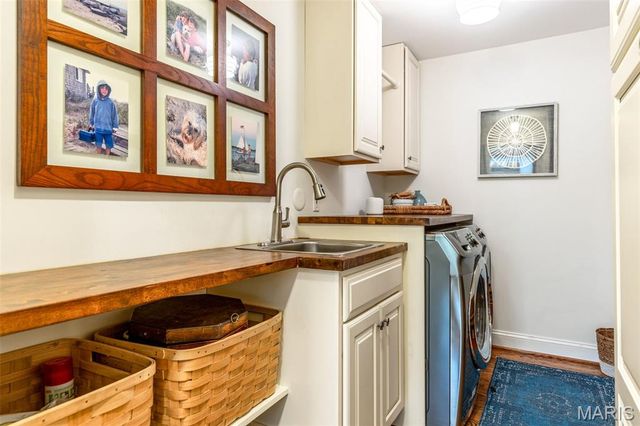 11101 Hermitage Hill Road, Frontenac, MO 63131