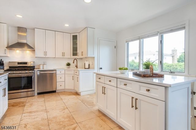 15 Bogert Pl, Clifton City, NJ 07013