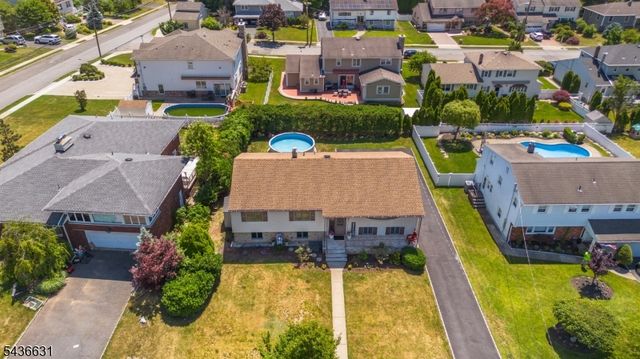15 Bogert Pl, Clifton City, NJ 07013