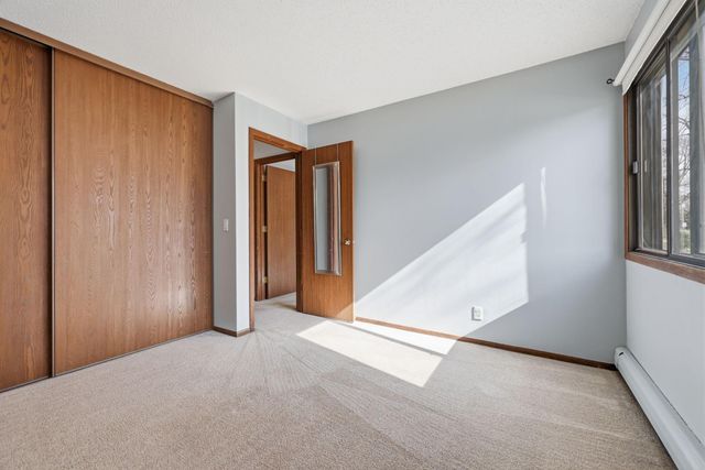 11160 Anderson Lakes Parkway 115, Eden Prairie, MN 55344