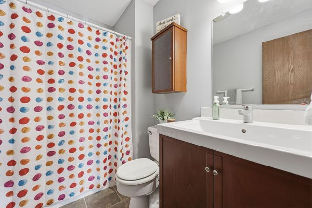 11160 Anderson Lakes Parkway 115, Eden Prairie, MN 55344