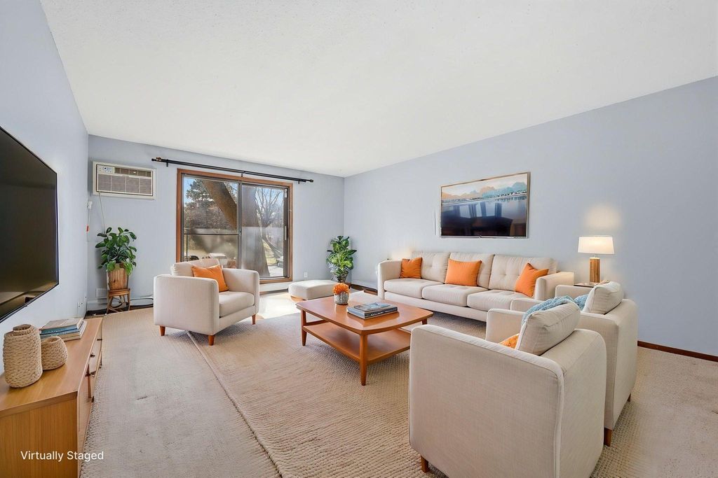 11160 Anderson Lakes Parkway 115, Eden Prairie, MN 55344