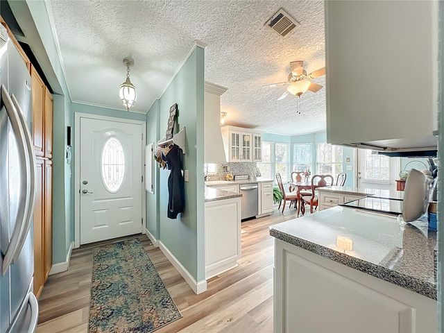 3574 MANATEE ROAD, Tavares, FL 32778