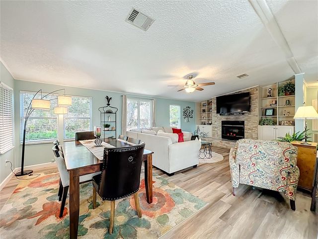 3574 MANATEE ROAD, Tavares, FL 32778