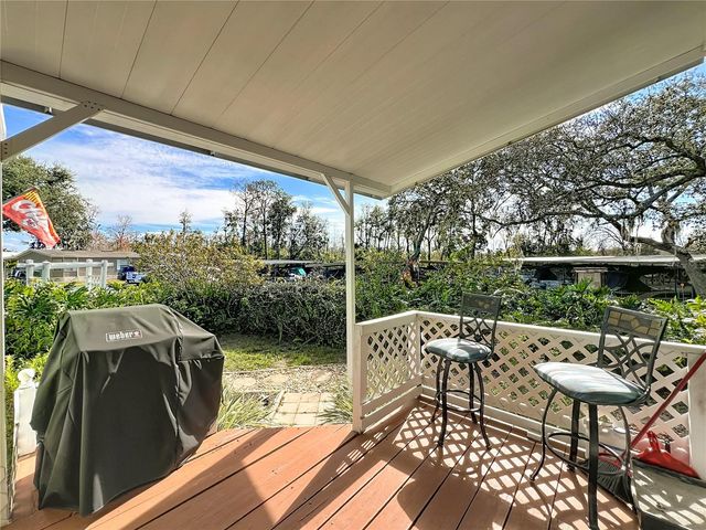 3574 MANATEE ROAD, Tavares, FL 32778