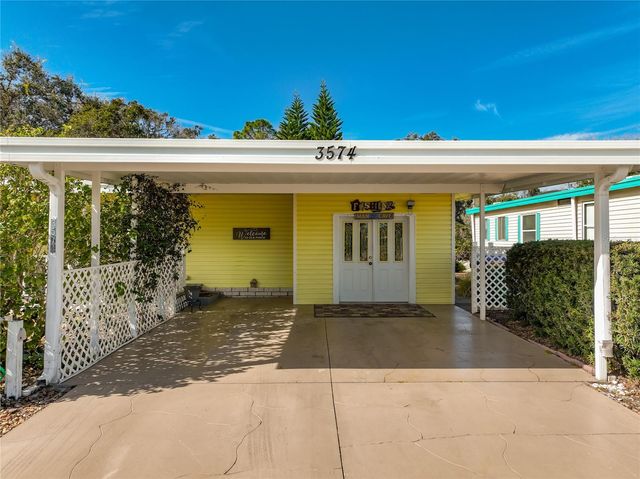 3574 MANATEE ROAD, Tavares, FL 32778