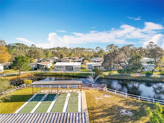 3574 MANATEE ROAD, Tavares, FL 32778