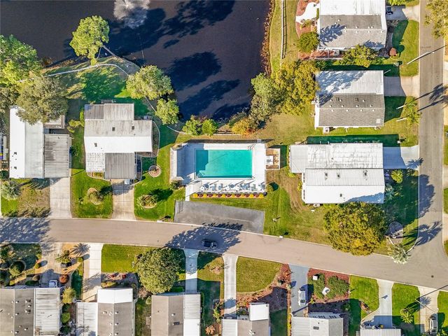 3574 MANATEE ROAD, Tavares, FL 32778