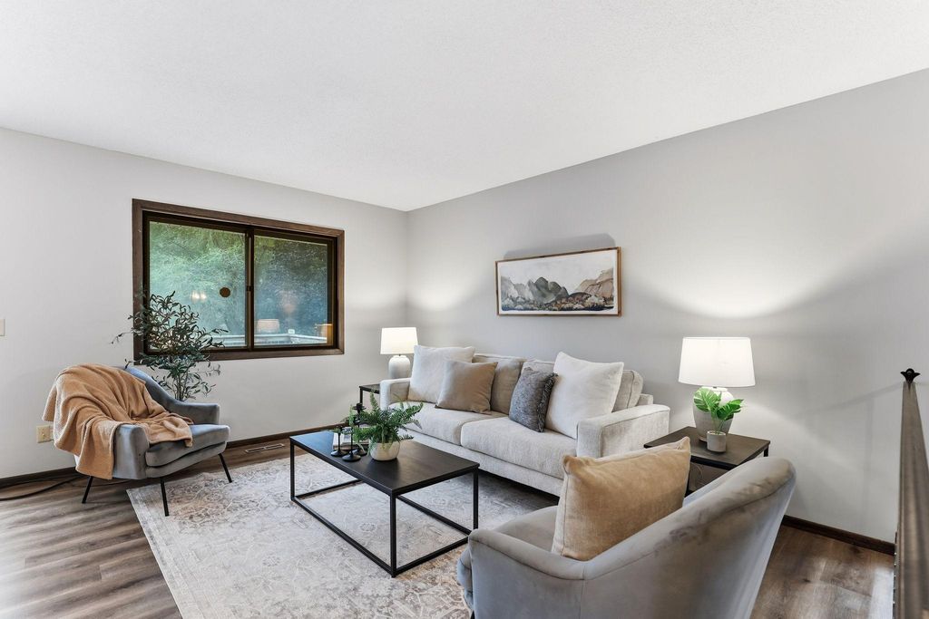 12093 71st Place N, Maple Grove, MN 55369 — photo 2