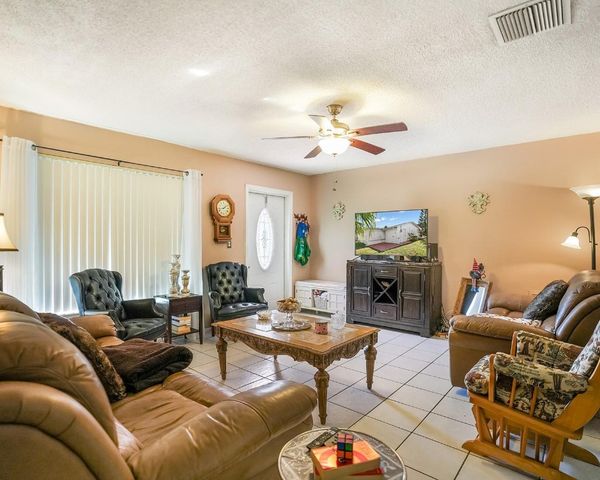 4929 NW 53rd Street, Tamarac, FL 33319