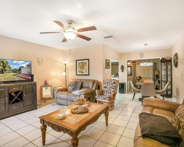 4929 NW 53rd Street, Tamarac, FL 33319