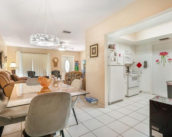 4929 NW 53rd Street, Tamarac, FL 33319