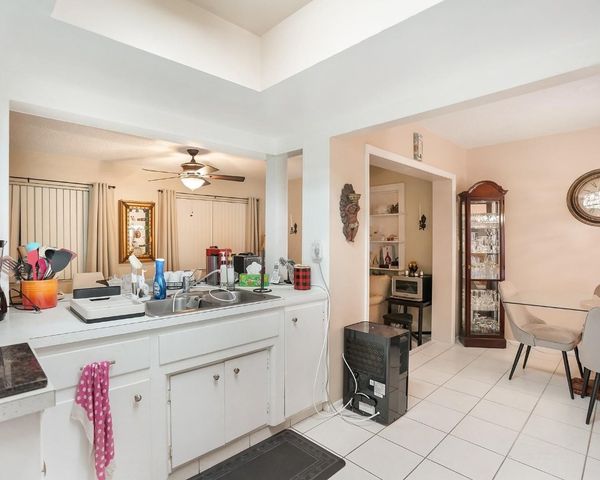 4929 NW 53rd Street, Tamarac, FL 33319