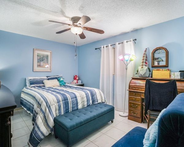 4929 NW 53rd Street, Tamarac, FL 33319