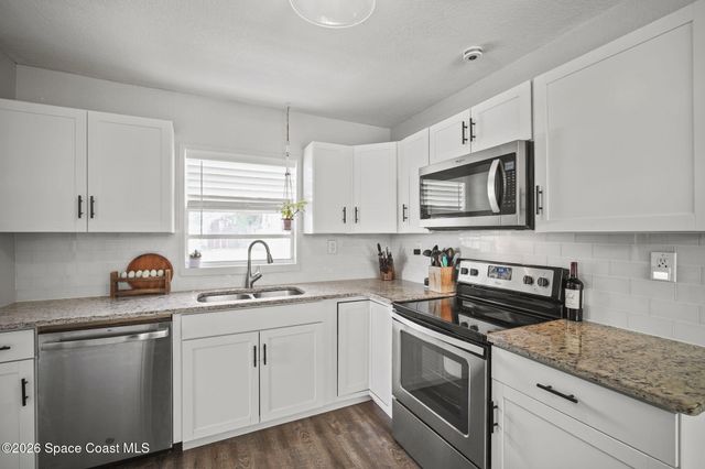 1377 Earl Drive, Merritt Island, FL 32952