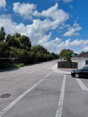168xx 45th Street, Miami, FL 33185